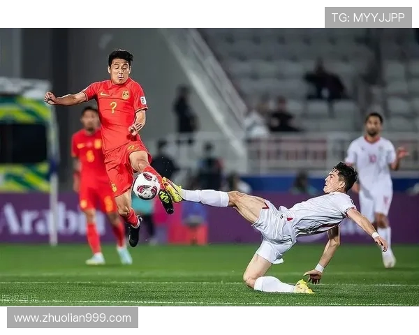 国足新星闪耀亚洲赛场带领球队逆转取胜掀起全国足球热潮 国足新星闪耀亚洲赛场带领球队逆转取胜掀起全国足球热潮