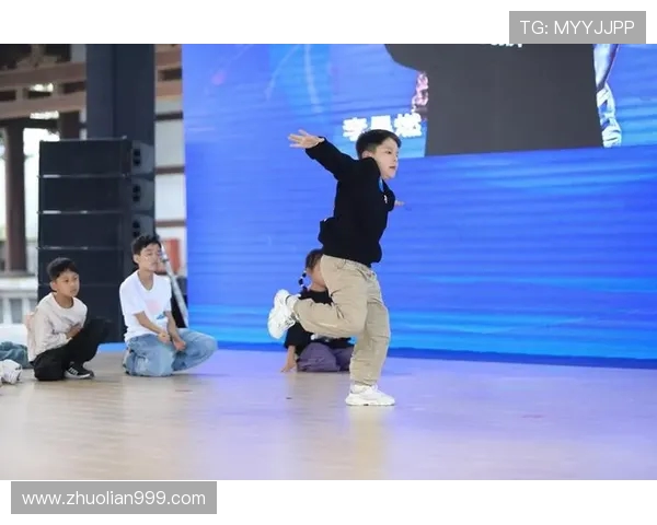 西安街舞队在极限运动嘉年华中的精彩表现与实力点评