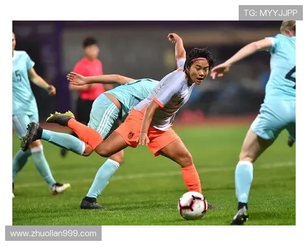 2017年8月4日中国女足与荷兰女足激战精彩瞬间回顾与分析